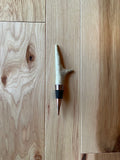 Deer Antler Handle Bottle Stopper: Wine / Bourbon Bottle Plug with Silicone Seal - FREE SHIPPING